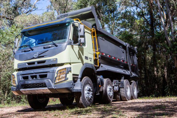 Volvo FMX 8x4