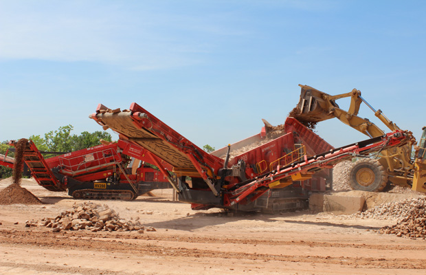 CONJUNTO MÓVEL PARA SERVIÇOS PESADOS DA TEREX