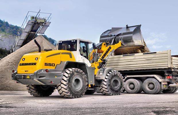 LIEBHERR MOSTRA X POWER PARA CARREGADEIRAS E TRATOR GERAÇÃO 6