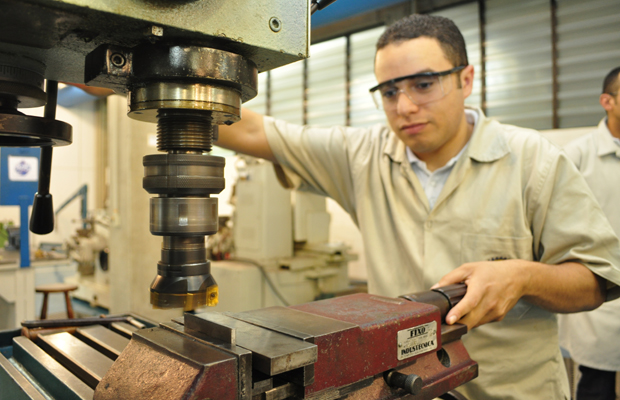 TERMOMECÂNICA ABRE SELEÇÃO PARA CURSO TÉCNICO EM METALURGIA