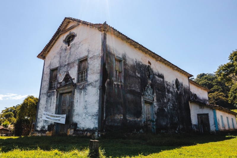 RESTAURAÇÃO DE IGREJA COM 236 ANOS EM ITAPANHOACANGA