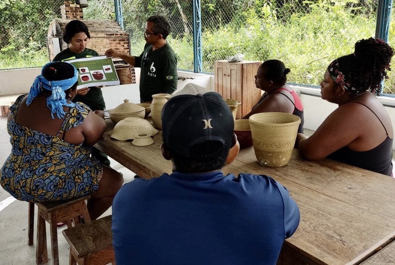 EMPREENDEDORISMO FEMININO EM COMUNIDADES DE ORIXIMINÁ