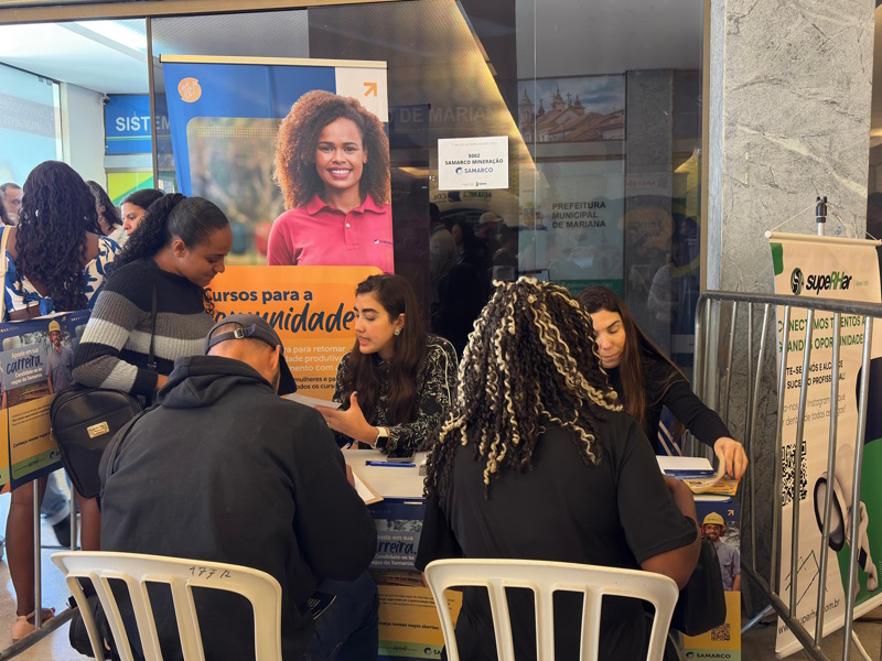 SAMARCO PARTICIPA DE FEIRA DE EMPREGOS EM MARIANA (MG)