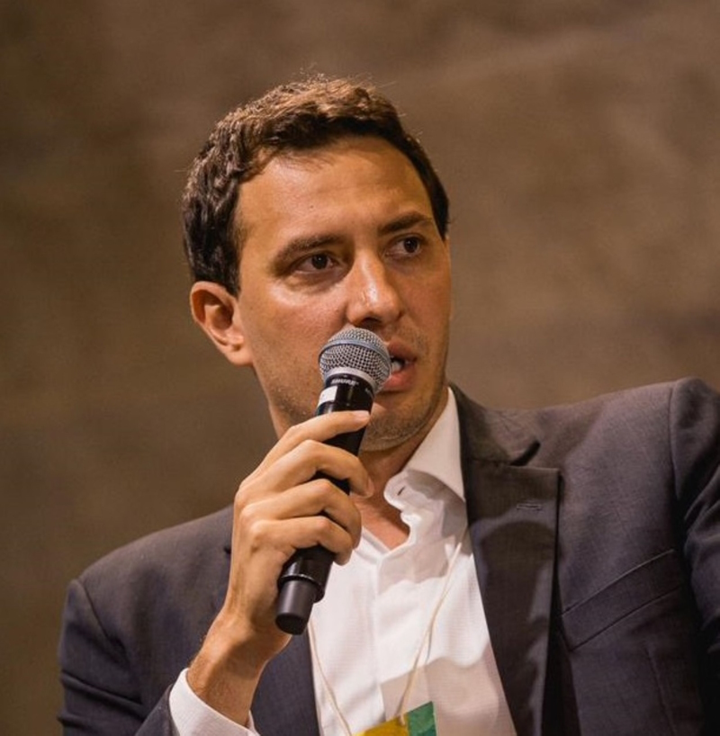 CABRAL GOLD NOMEIA VINÍCIUS DOMINGUES AO CONSELHO