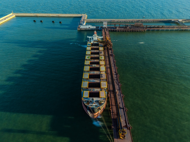 FERROPORT: EMBARQUE RECORDE DE MINÉRIO DE FERRO