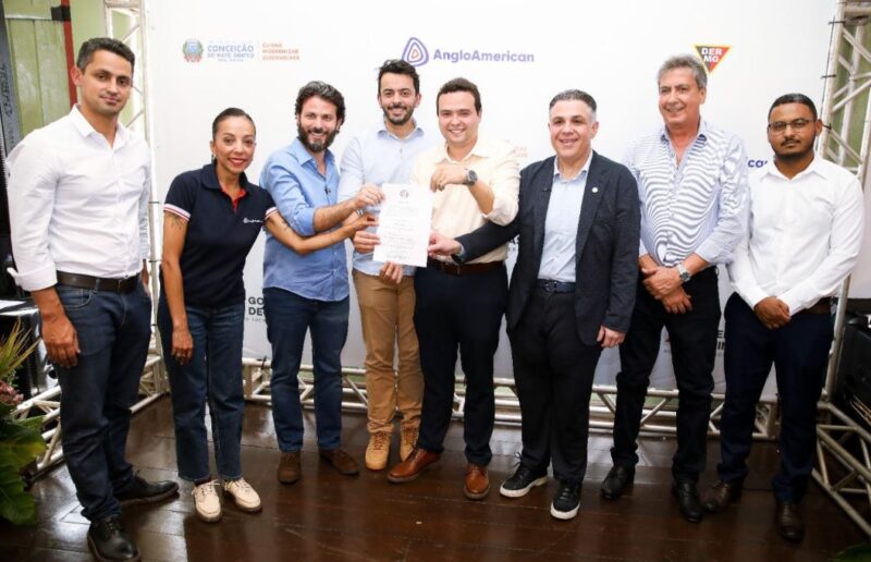 ANGLO AMERICAN APOIA RECUPERAÇÃO DA MG-010