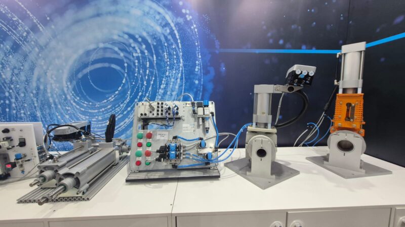 FESTO: AUTOMAÇÃO INDUSTRIAL E CONTROLE DE PROCESSOS NA EXPOSIBRAM
