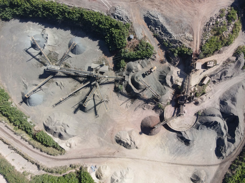 MÁQUINAS FURLAN: SOLUÇÕES CUSTOMIZADAS EM BRITAGEM E MOAGEM