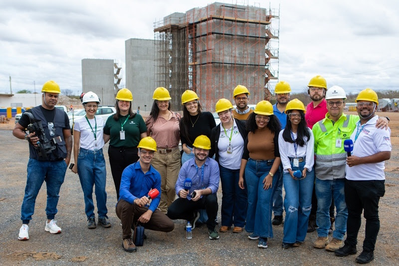 JORNALISTAS CONHECEM MINERAÇÃO SUSTENTÁVEL EM IRECÊ