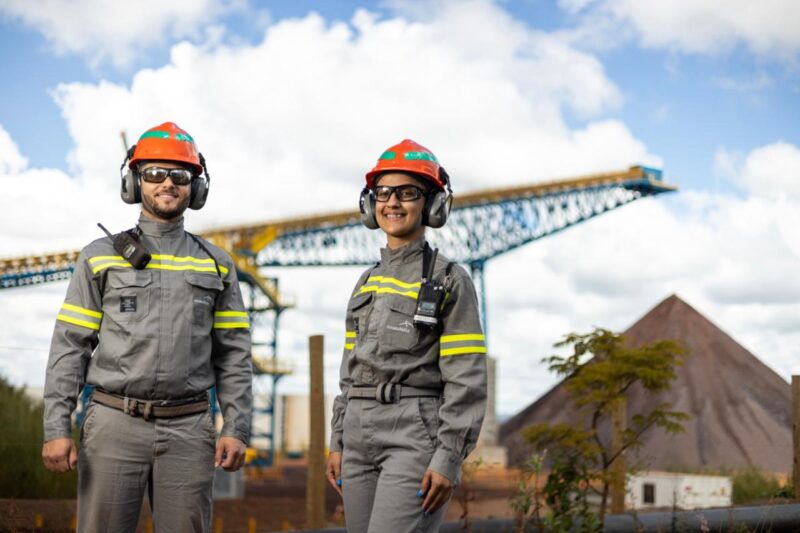 ARCELORMITTAL INAUGURA PLANTA DE BENEFICIAMENTO EM MG