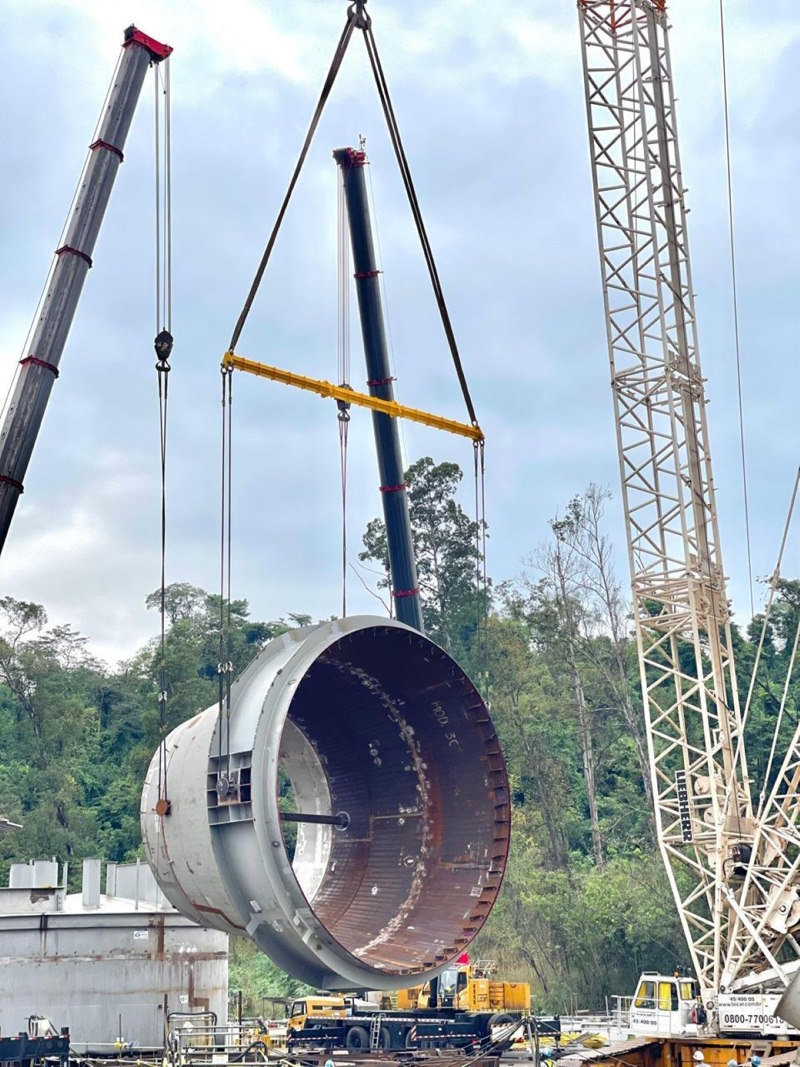 SILOS DE CARVÃO GROSSO E FINO EM SIDERÚRGICA