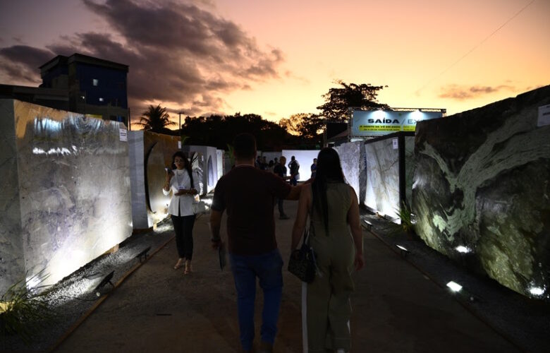 RUA DE BLOCOS CONFIRMA RELEVÂNCIA DA CACHOEIRO STONE FAIR