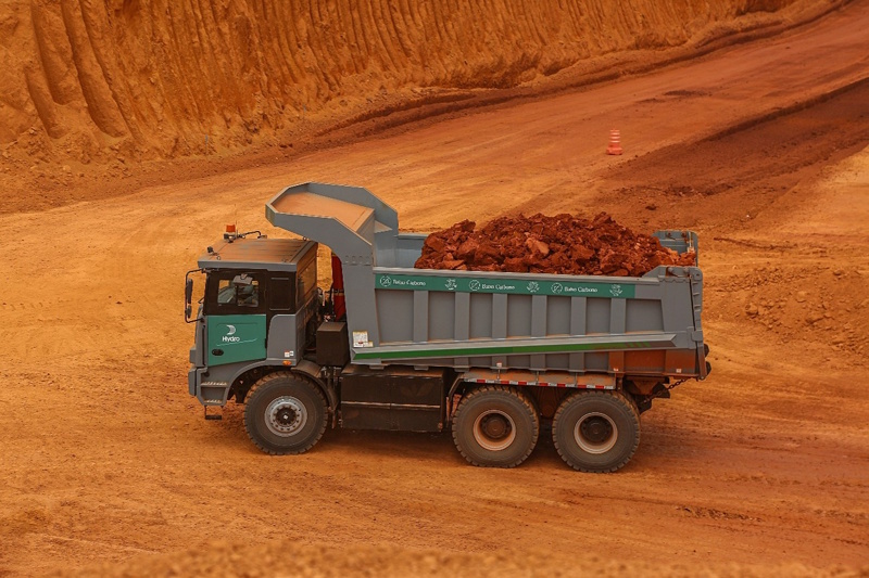 Foto 2: Caminhão 100% elétrico em atividade na Mineração Paragominas