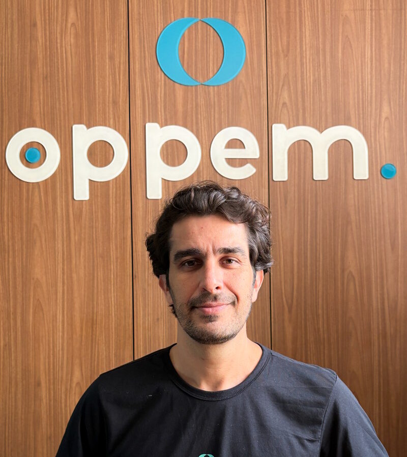 NA MINERAÇÃO, O PASSIVO DO CONTRATADO É DA CONTRATANTE